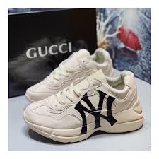 Giày sneaker nữ Gucci 