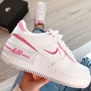 Giày sneaker nữ Nike