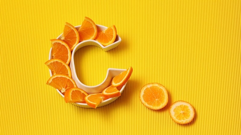 Vitamin C hỗ trợ tái tạo collagen trong cơ thể