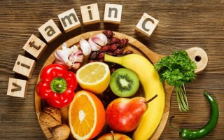 Uống vitamin C có tác dụng gì đối với cơ thể con người?