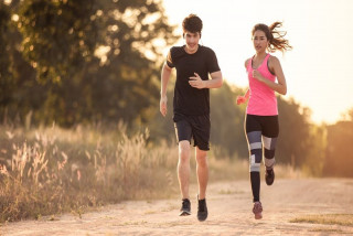 Đều đặn thực hiện chạy bộ có tác dụng gì với sức khỏe?